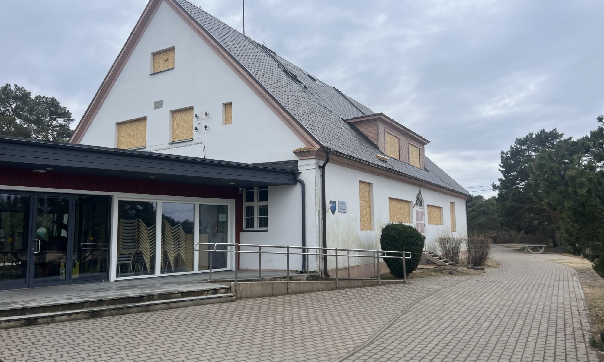 Neeme Kooli ajaloolise hooneosa projekteerimine ja rekonstrueerimine