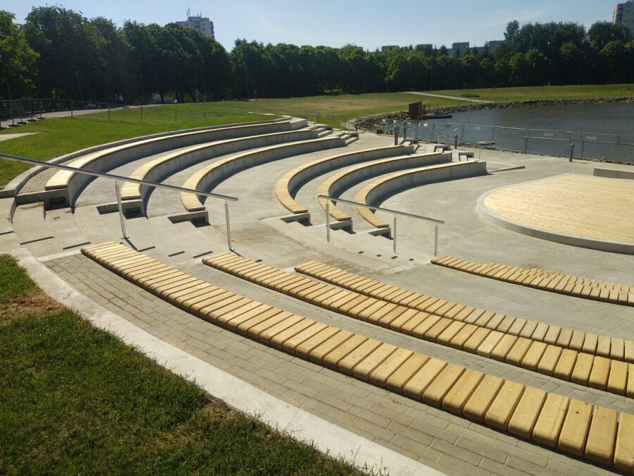 Õismäe Pond amphitheatre